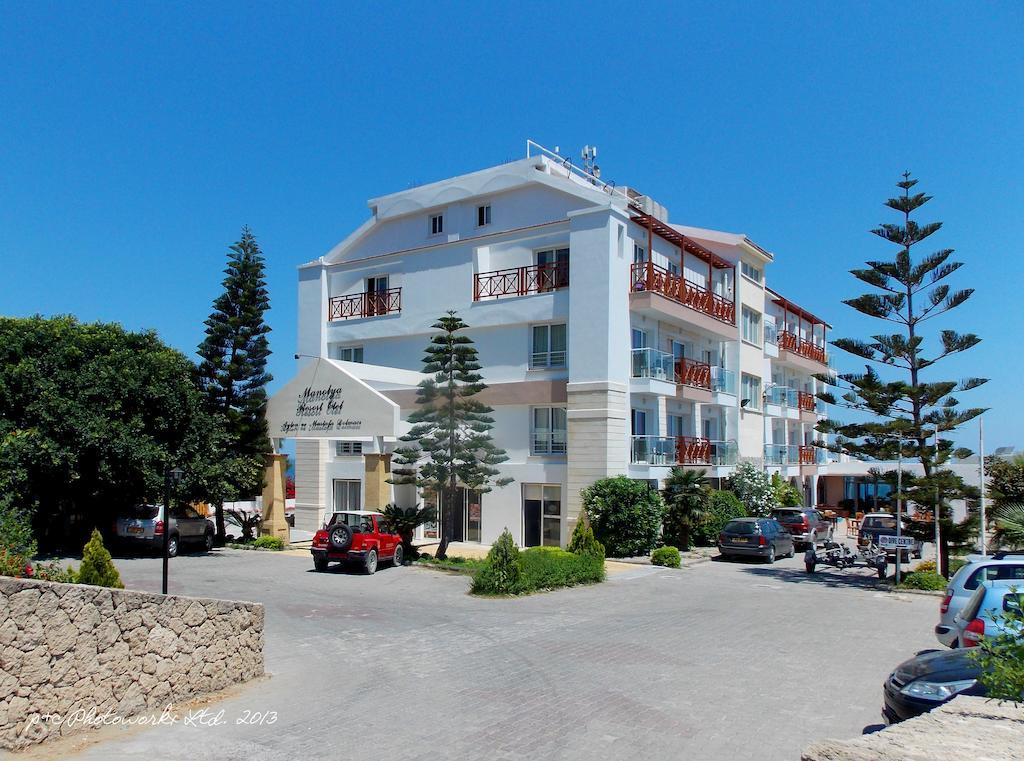 Manolya Hotel Girne Buitenkant foto